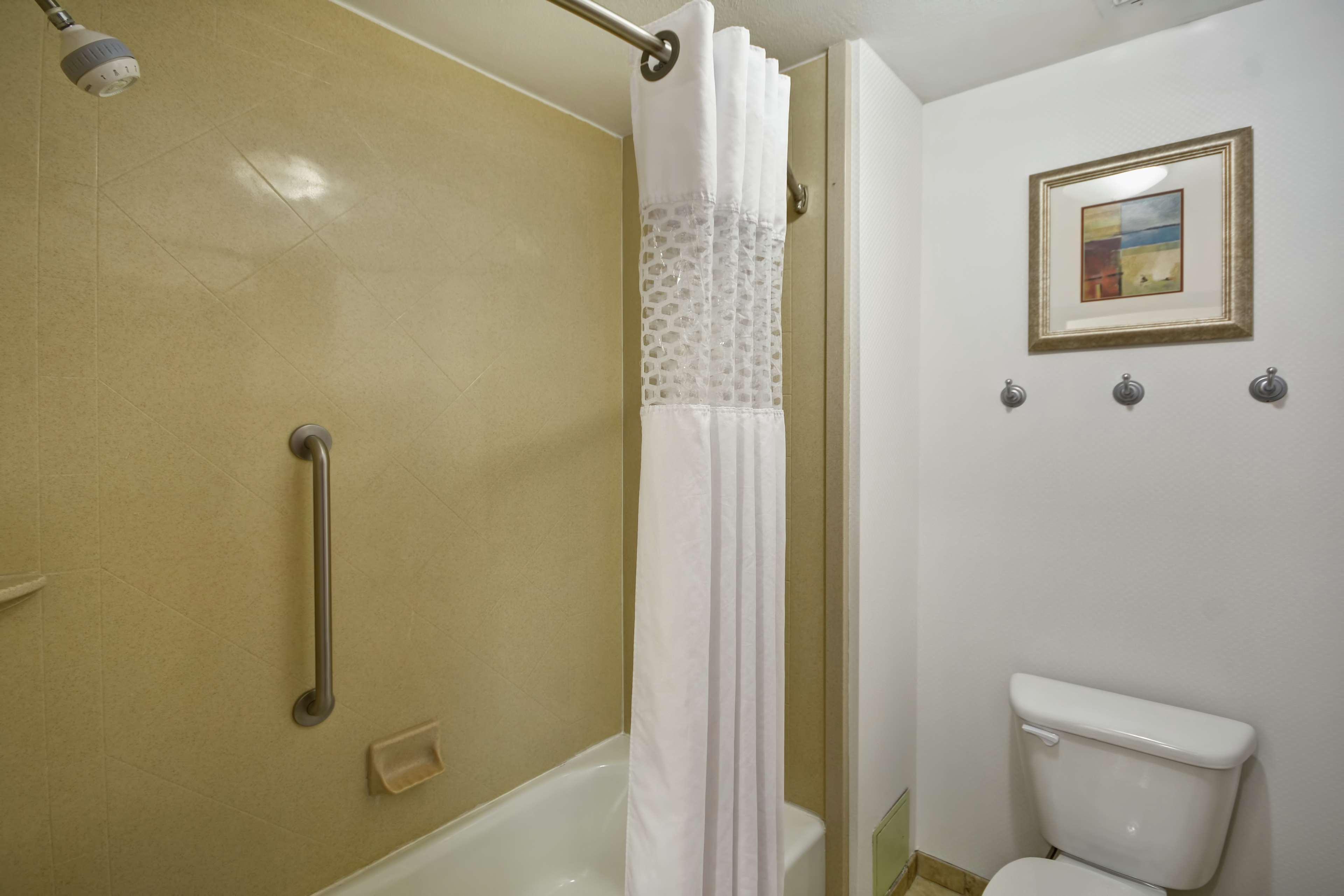 Hampton & I-37 - Navigation Boulevard 3* Corpus Christi